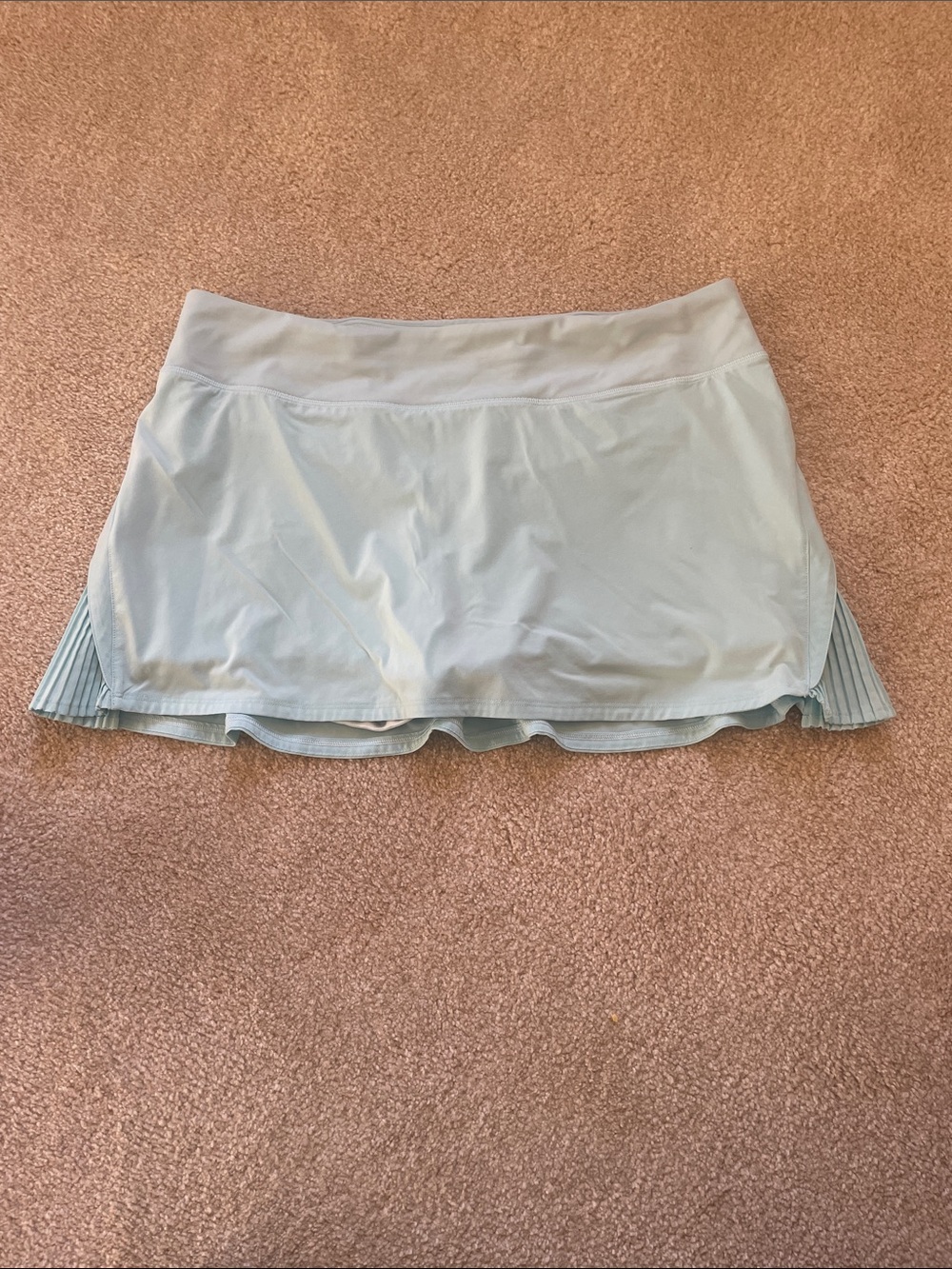 Lululemon Play off the Pleats skirt